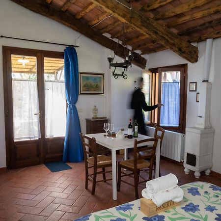 Agriturismo Colle Vento Суверето Номер фото